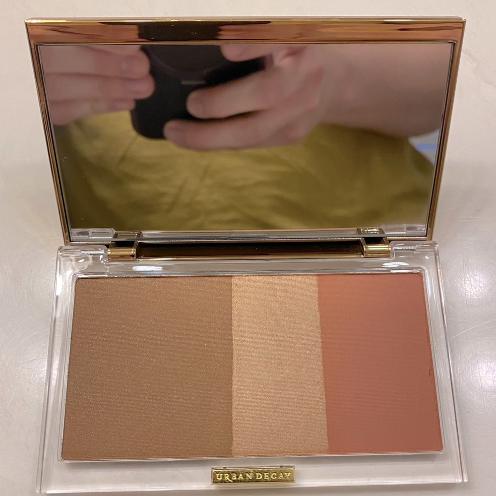 Urban Decay contour pallet